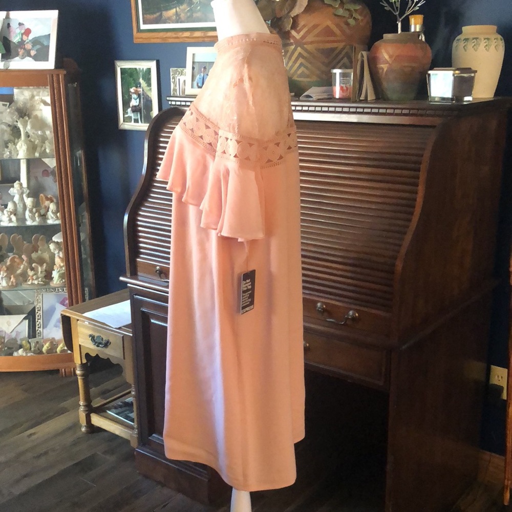 Express Peach Lace Midi Dress - Picture 13 of 15